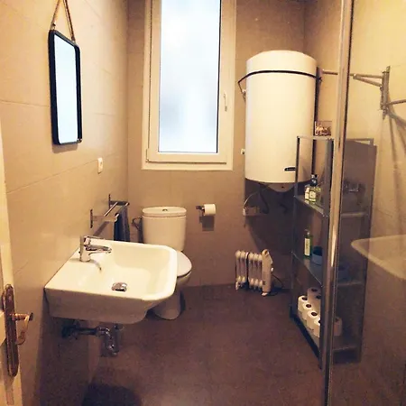 Vivienda Turistica Centrica Junto Al Museo Con Wifi *